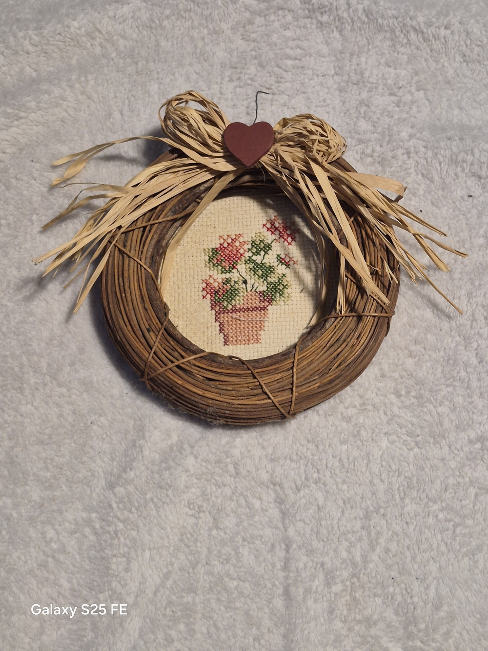 Vintage Cross Stitch Floral Potted Plant Twig Wreath Wall Hanging 6.25" Country